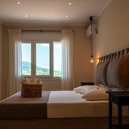 Casa Di Terra Guest House Pigadhákia Eksteriør bilde