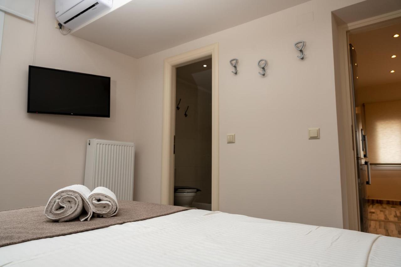 Casa Di Terra Guest House Pigadhákia Eksteriør bilde