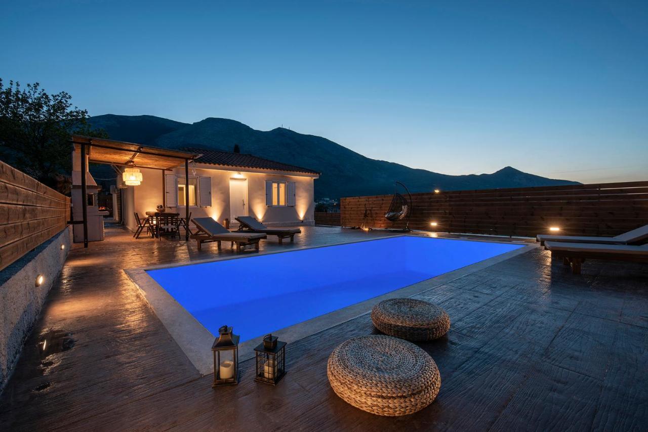 Casa Di Terra Guest House Pigadhákia Eksteriør bilde